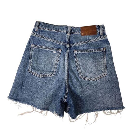 Zara 90s Bermuda Shorts 2 Blue Denim Distressed Boho Bloggers Fave Raw Hem Y2K - Picture 7 of 10
